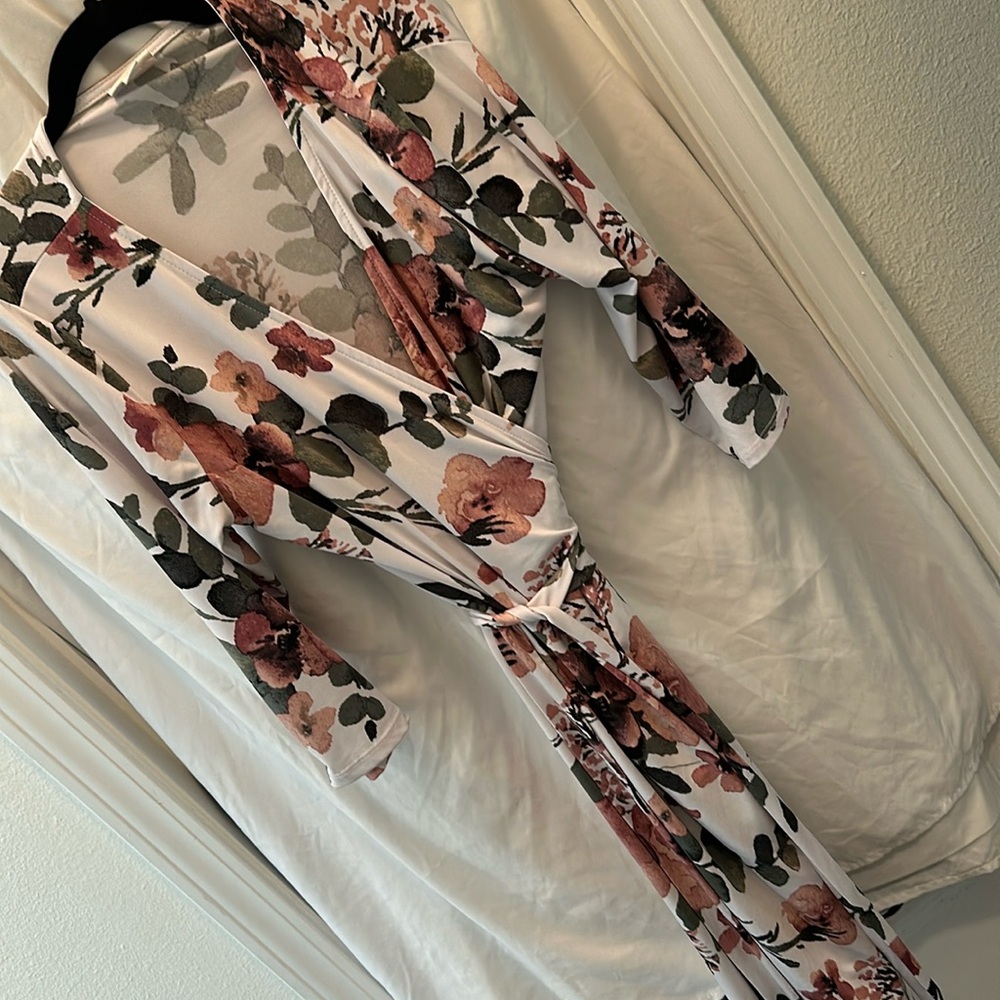 Lularoe wrap dress